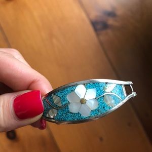 Bracket w Floral design